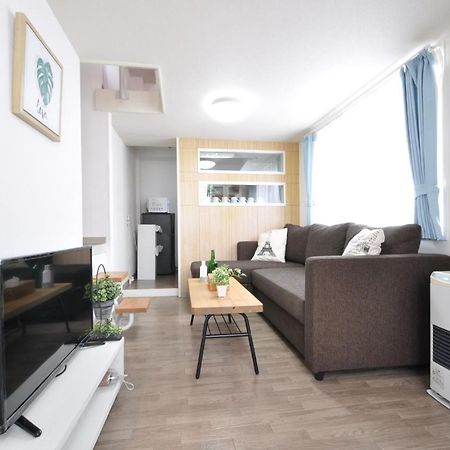 Apartmán Ams Hiragishi 11 Rm 502 平岸駅から3分 解放感あって明るいお部屋 家族やお友達と 札幌ドームや中心部まで1駅 Exteriér fotografie