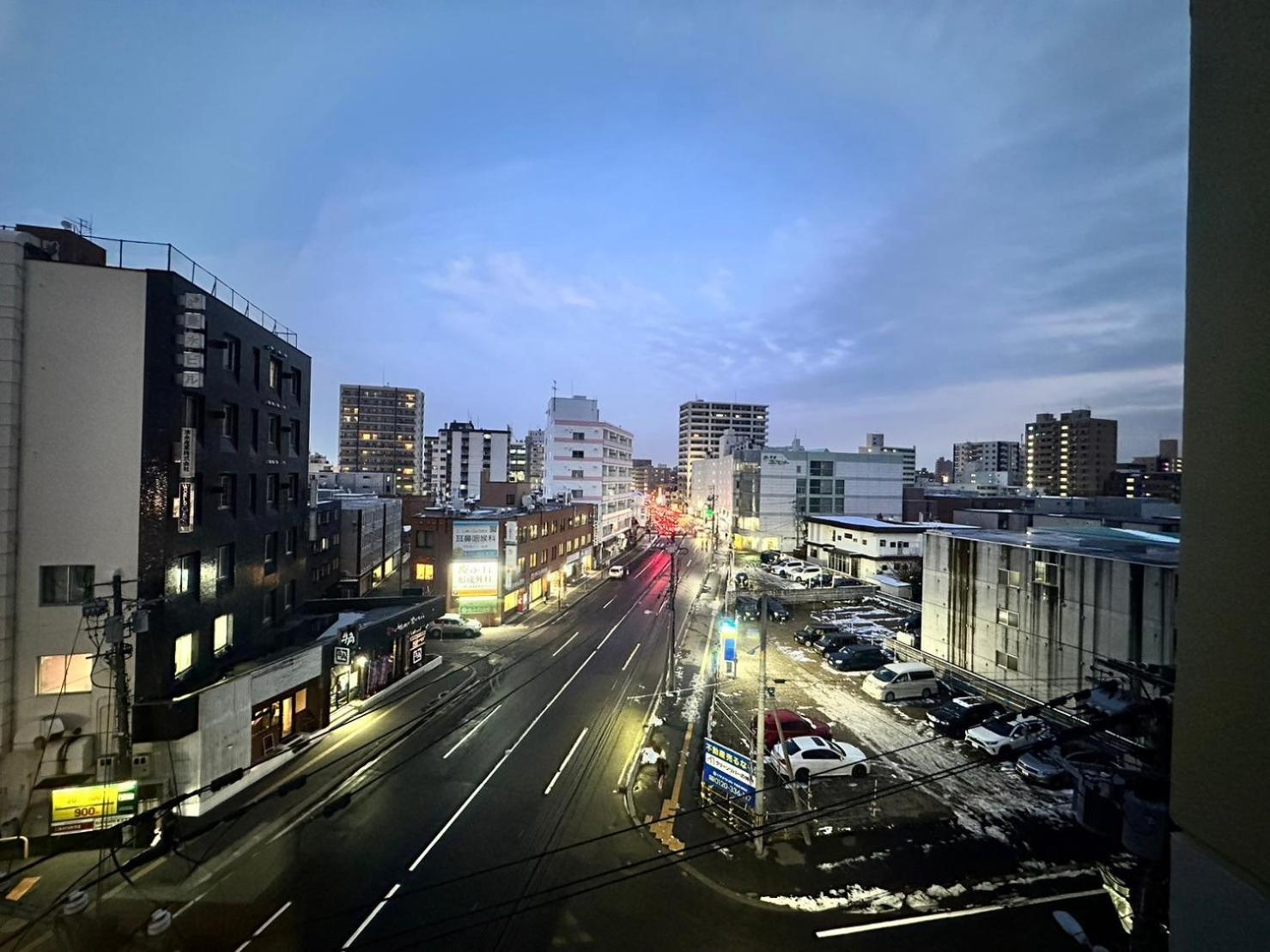 Apartmán Ams Hiragishi 11 Rm 502 平岸駅から3分 解放感あって明るいお部屋 家族やお友達と 札幌ドームや中心部まで1駅 Exteriér fotografie